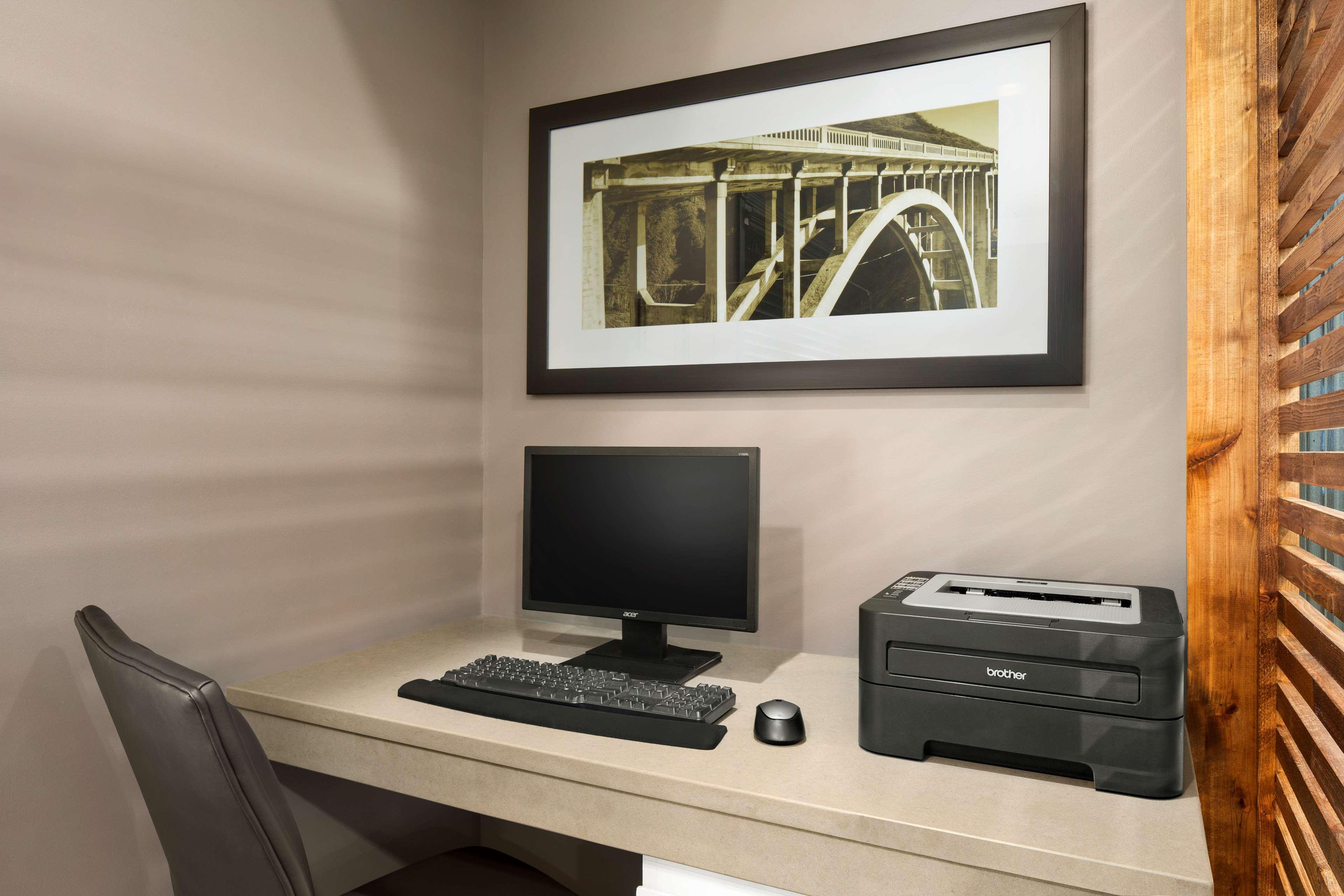 Country & By Radisson, Airport, Oh 3* Columbus