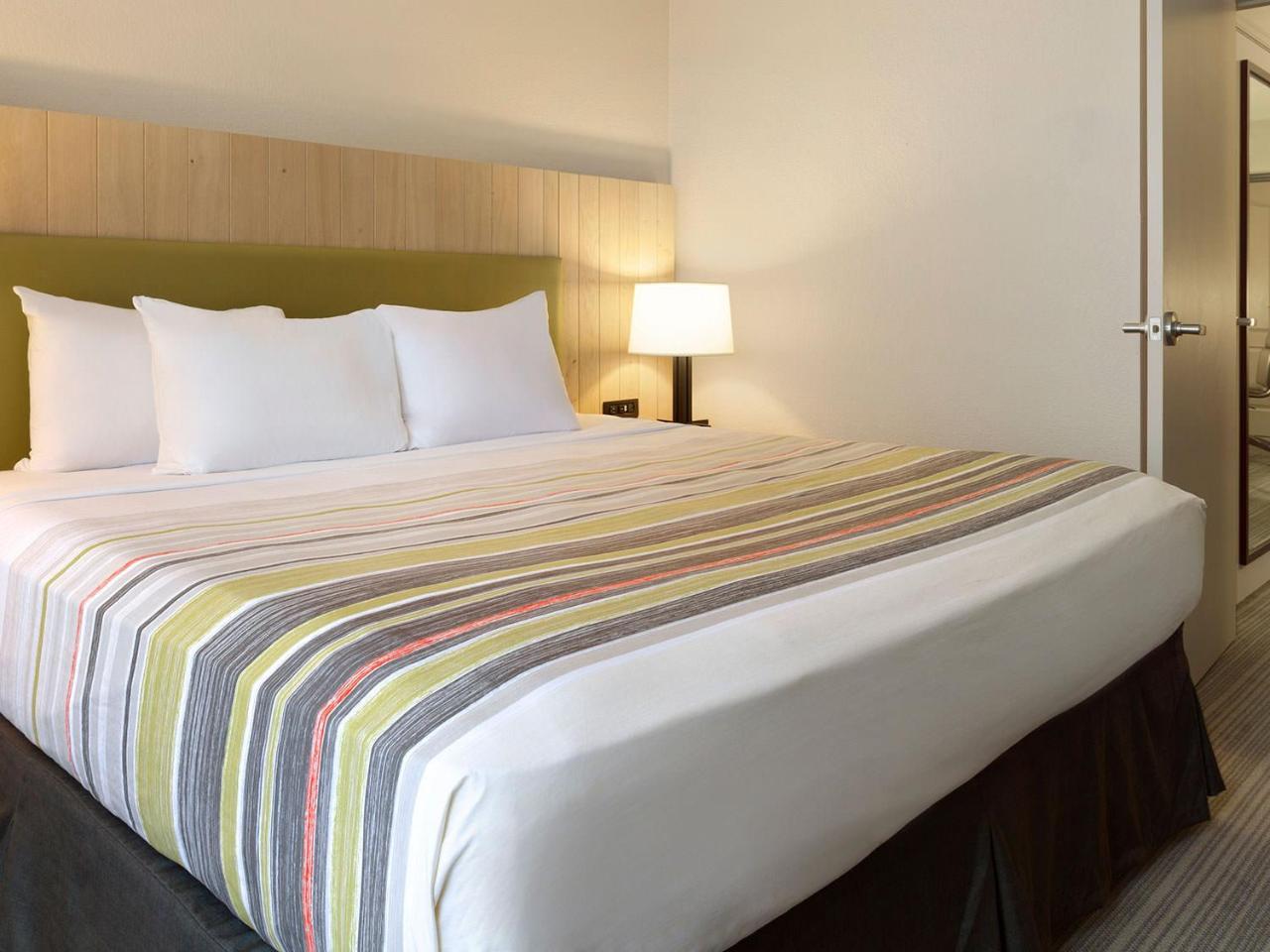 Country & By Radisson, Airport, Oh Hotel Columbus